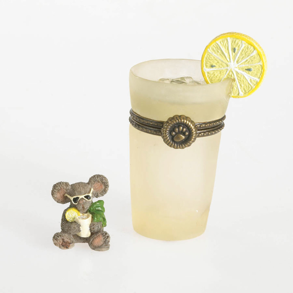 Trisha's Glass of Lemonade with Pucker McNibble
