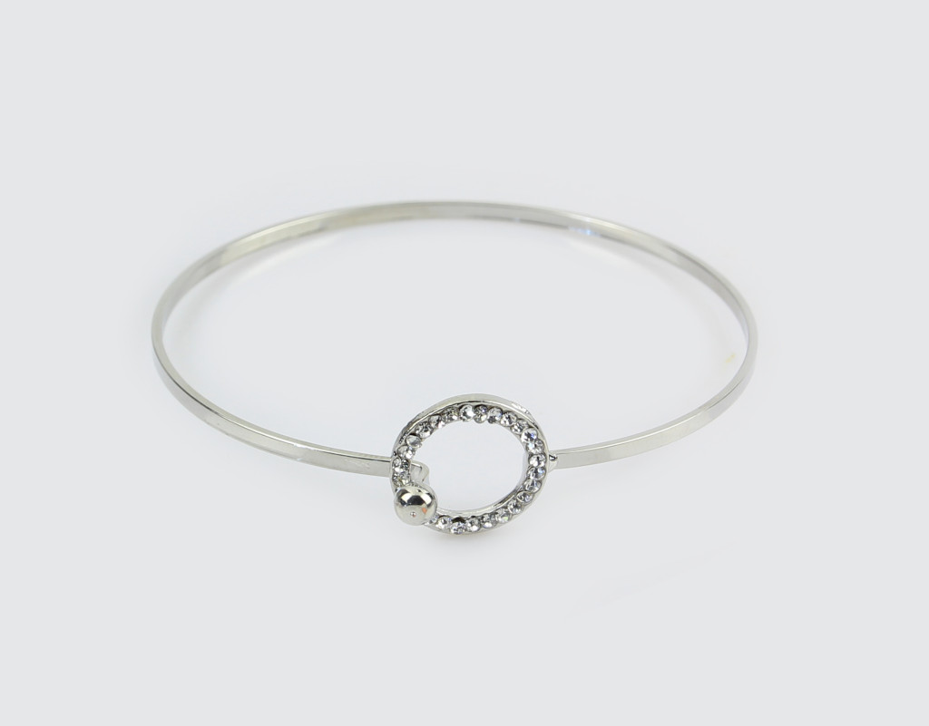 Stackable Silver Clasp Bracelet